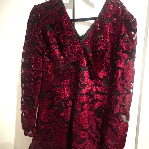 Dress The Population - Kelsey Sequin Floral Long Sleeve Minidress WITH TAGS - Picture 1 of 4
